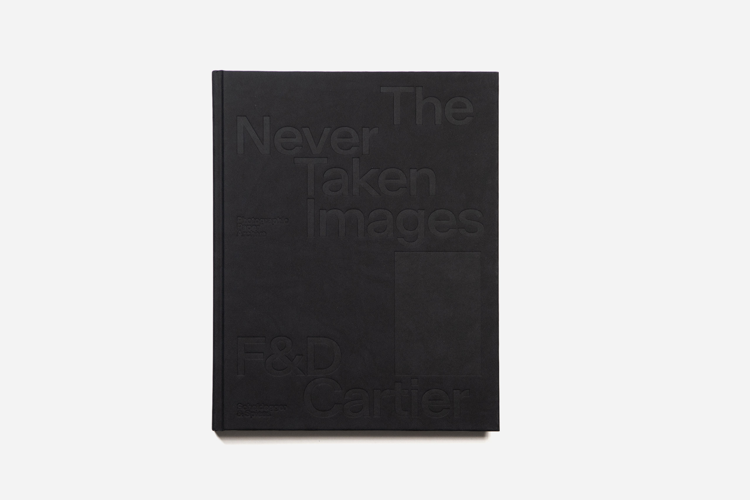 The Never taken images - F&D CartierBook design - Balmer Hählen